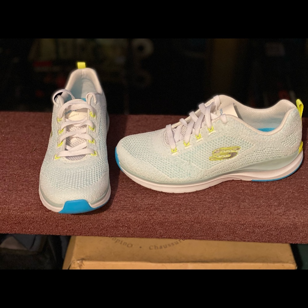 Skechers air cooled memory foam